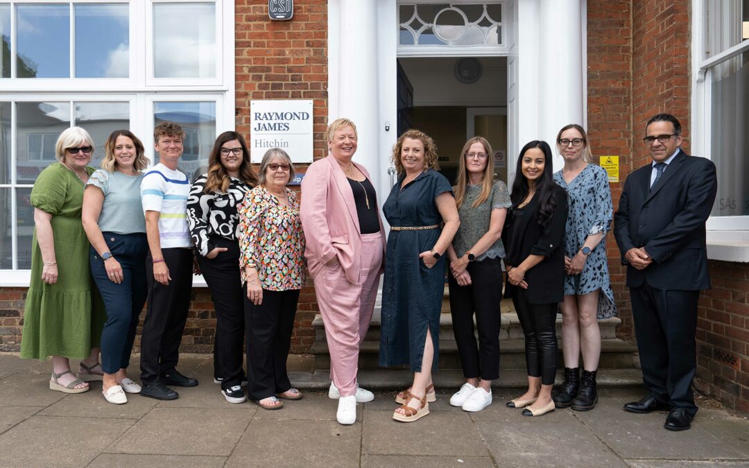 Raymond James, Hitchin Needs You