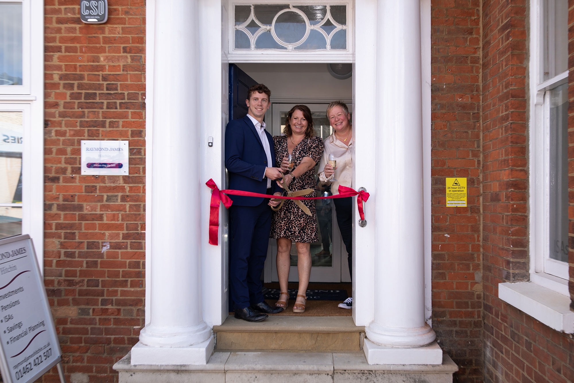 Tigz-Rice-Raymond-James-Hitchin-New-Office-2023-23